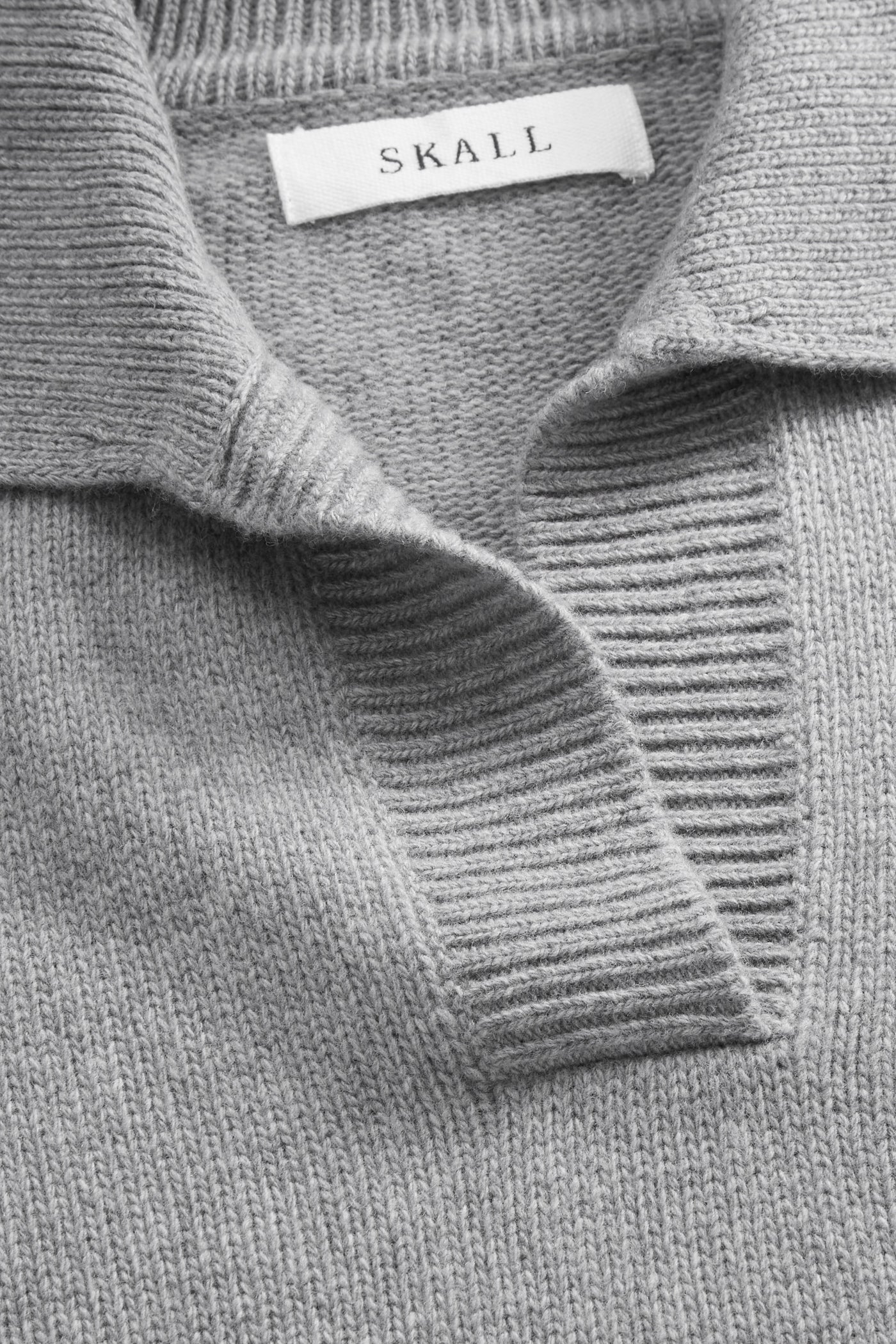 Skall Studio Dean V-neck jumper Jumper Grey melange
