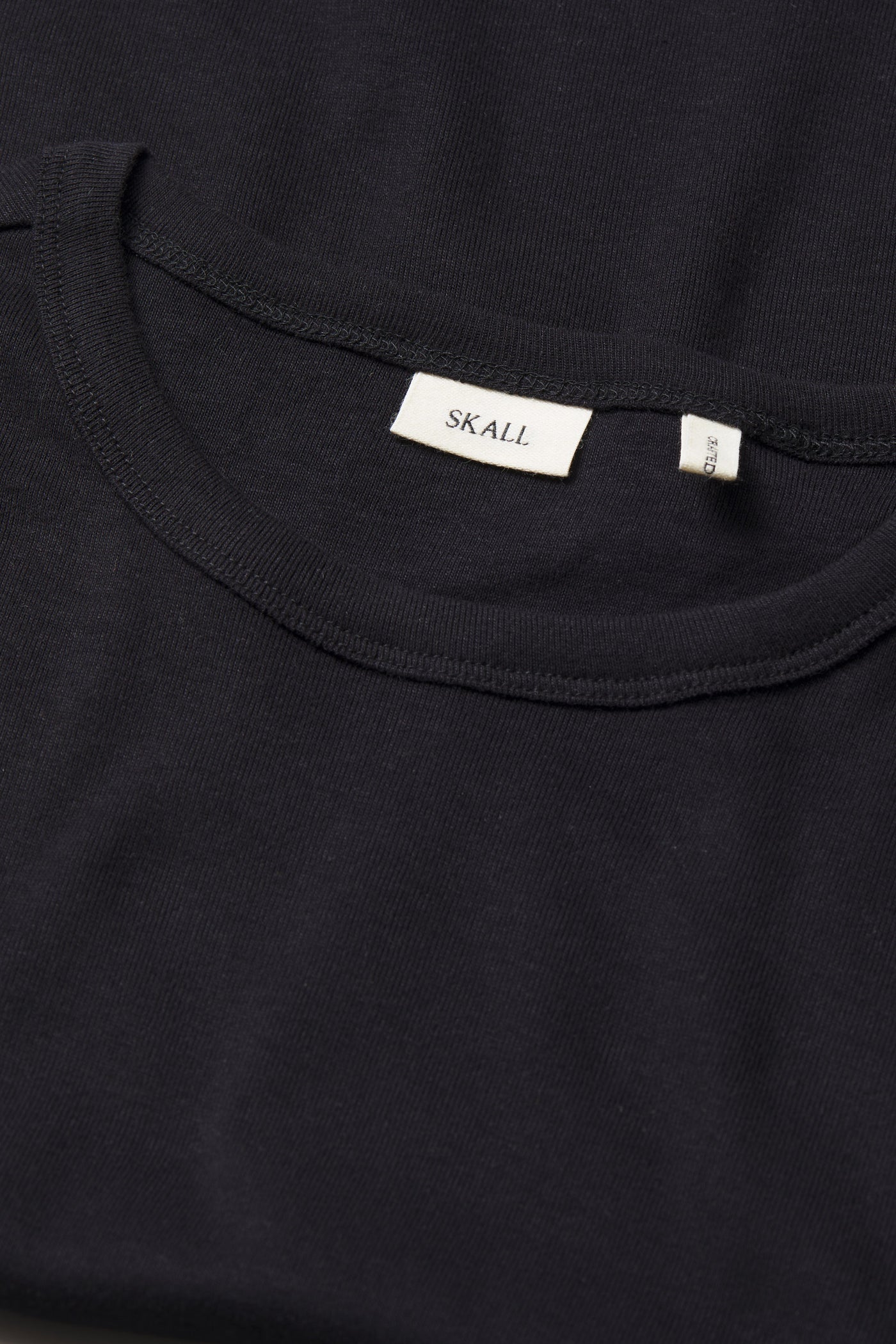 Skall Studio Seventies tee Tee Black